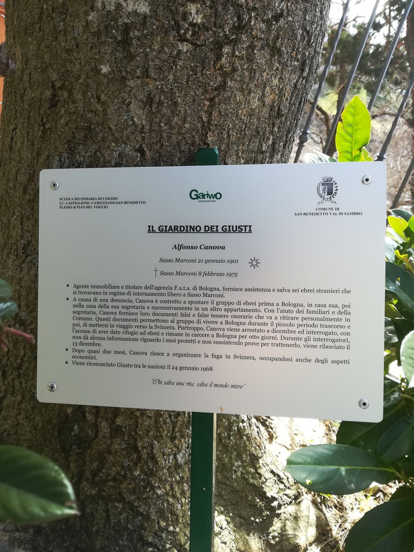 the plaques of the new Garden in San Benedetto Val di Sambro 